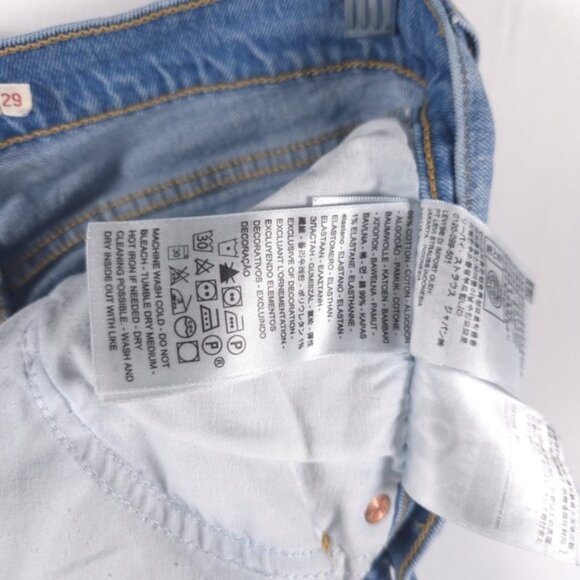 LEVI’S PREMIUM QUALITY CLOTHING WEDGIE Button Fly Jeans Raw Hem COTTON Size 29 - Picture 13 of 14